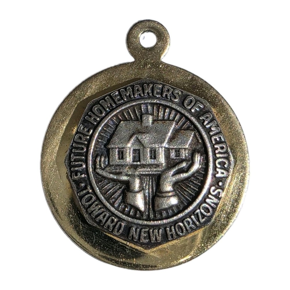 Vintage O.C. Tanner FHA Future Homemakers Charm 1/20 12K GF 1960s
